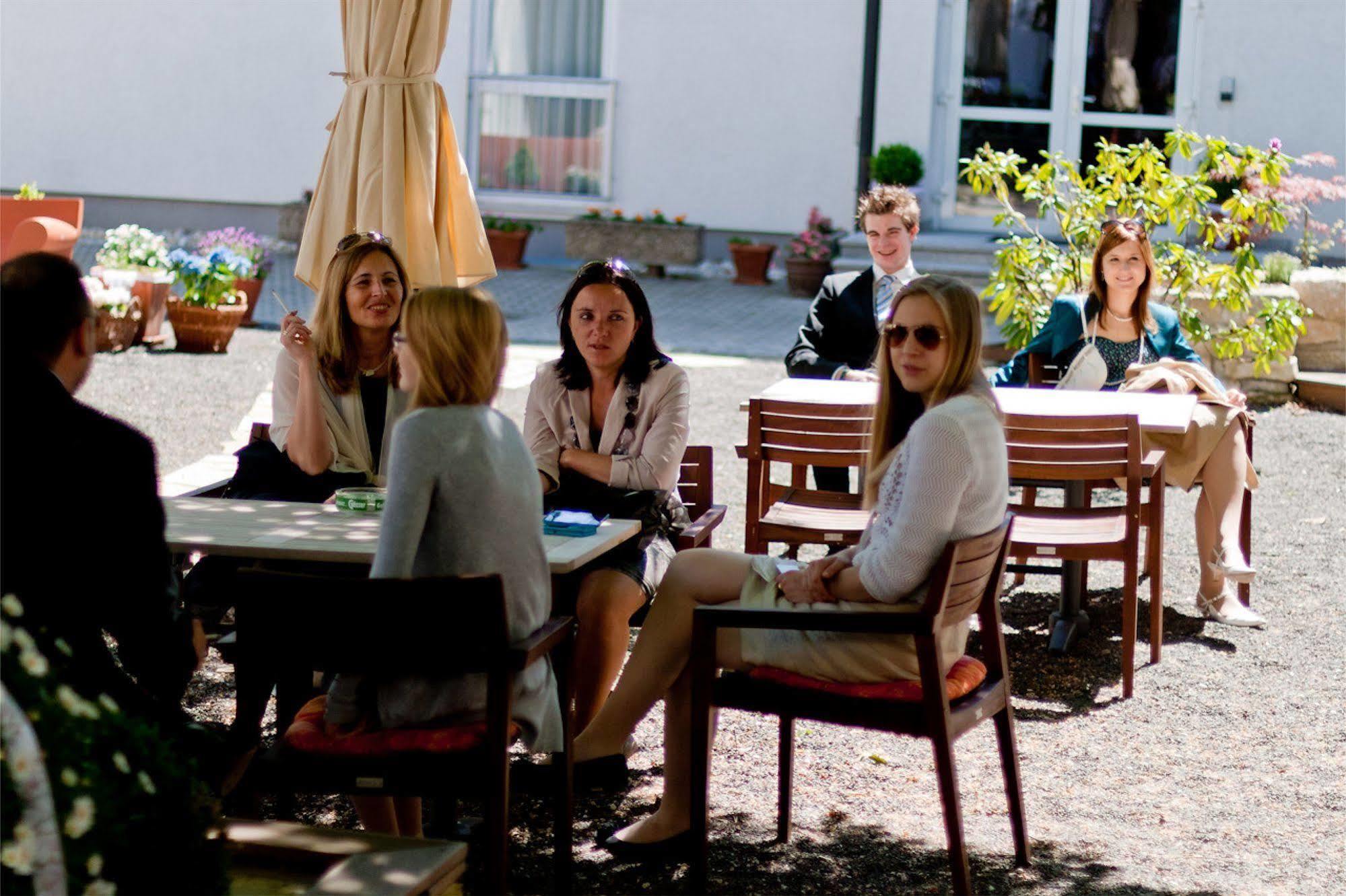 Hotel Post Illmitz Esterno foto